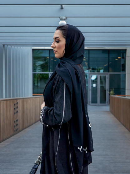 Black abaya - Pattern Signature