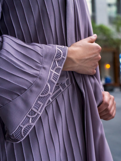 Signature Abaya