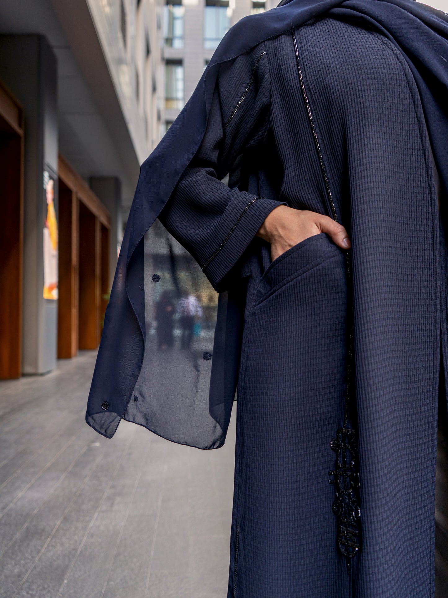 Blue linen abaya - Pattern signature