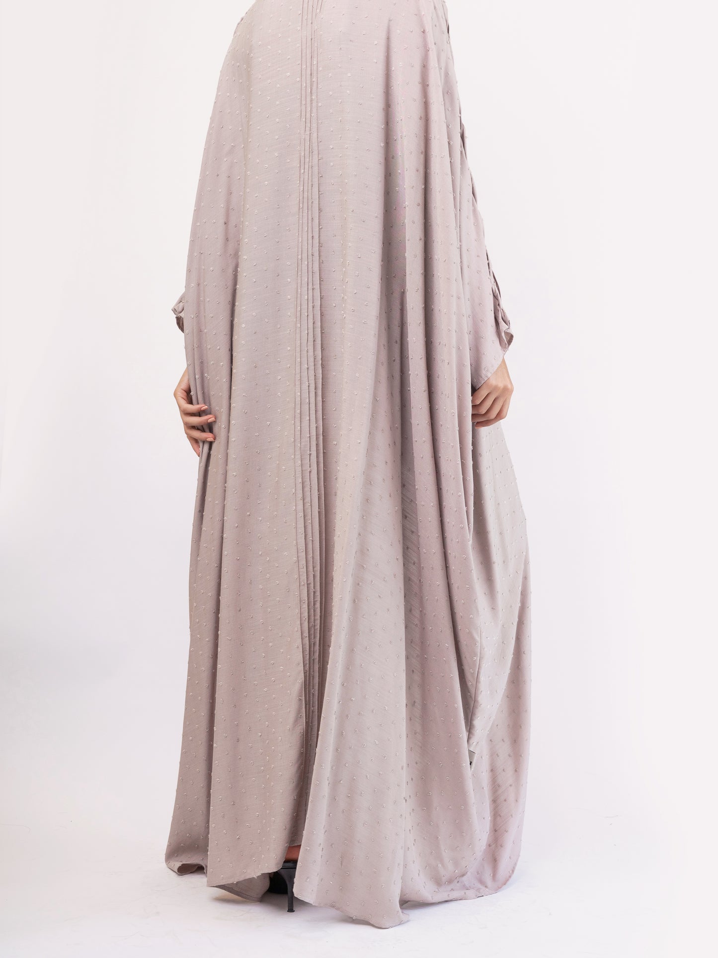 Bisht Abaya - Linen Silver Gray