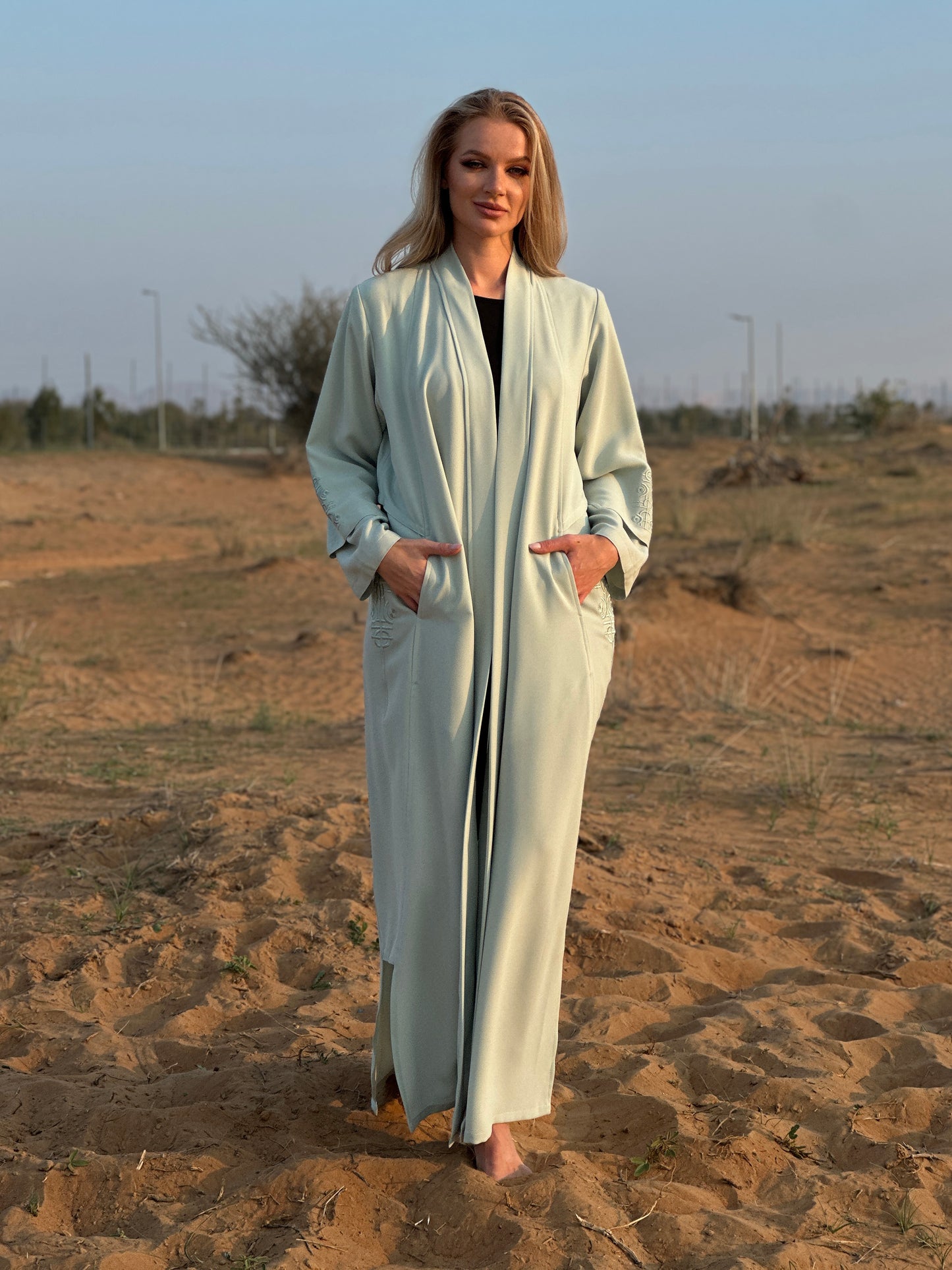 Blue Linen Abaya - Pattern Signature