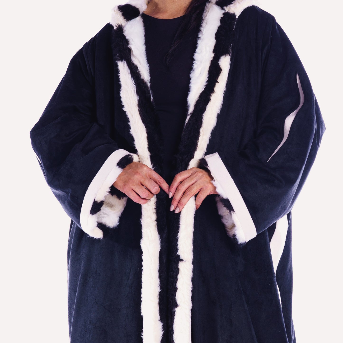 Winter Farwa Collection - Velvet Dark Blue Abaya with Fur